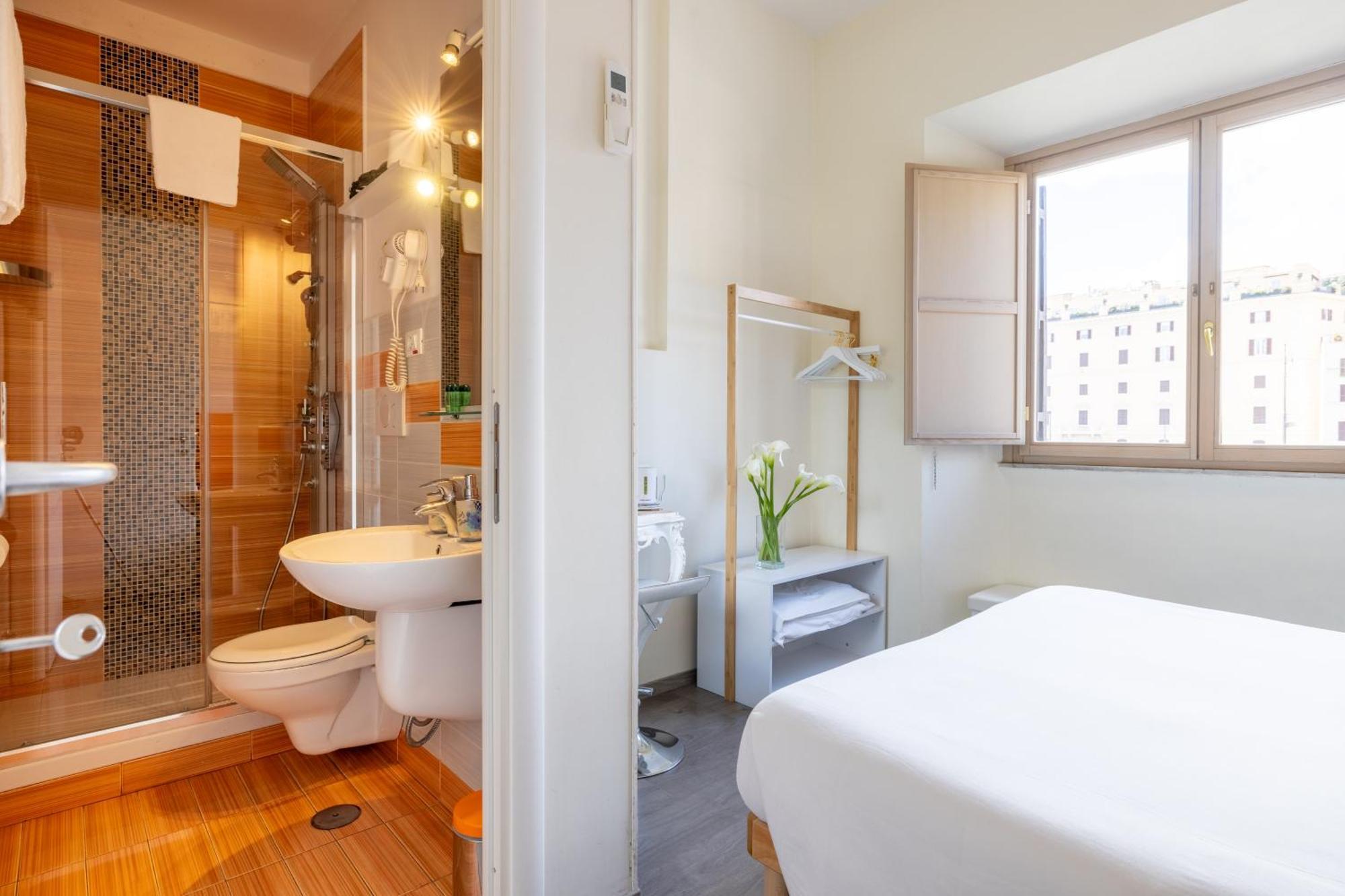 Superior Relais Fcollection Temple View